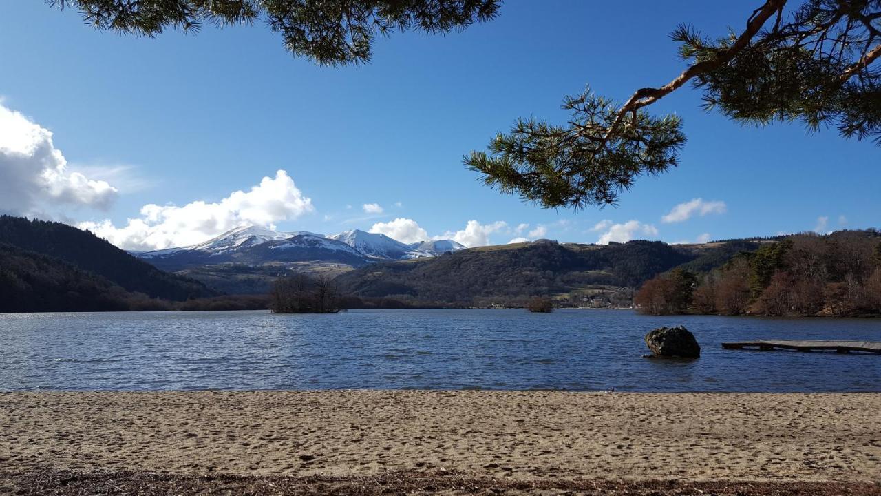 Chalet Entre Lac Et Volcan ミュロル エクステリア 写真